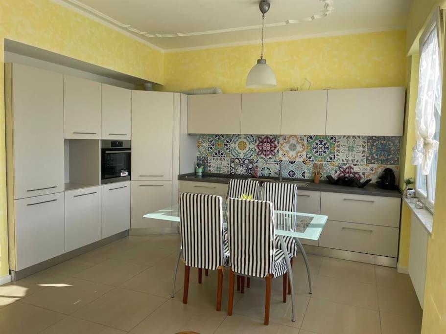 Ocean View Villa With Fast Wi-Fi And Elevator To Town Levanto Exterior photo